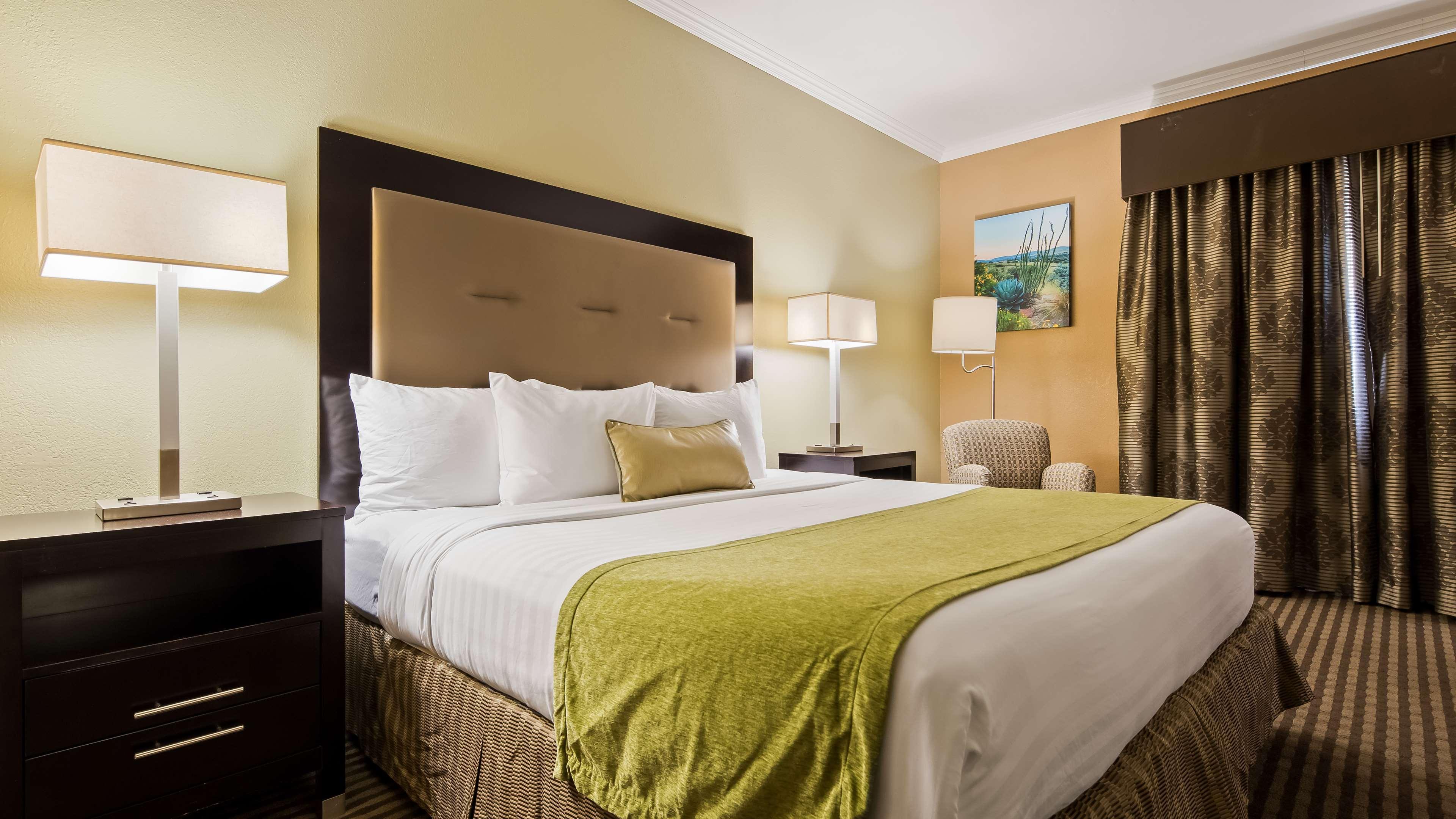 Best Western Royal Sun Inn & Suites Tucson Exteriör bild