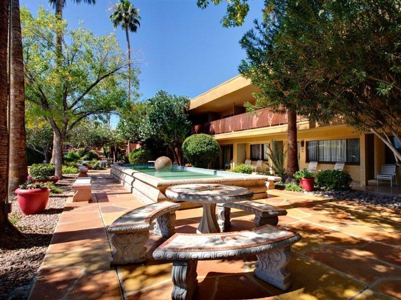 Best Western Royal Sun Inn & Suites Tucson Exteriör bild